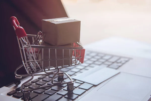 Online Shopping Konzept Shopping Service Internet Mit Zahlung Kreditkarte Und — Stockfoto