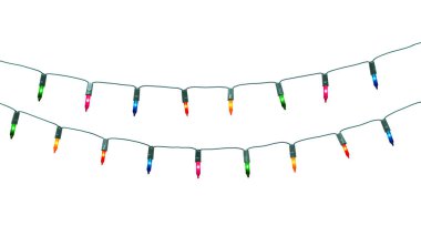 Beyaz arkaplanda izole edilmiş noel ışıkları dizisi