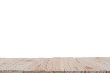 Boş tahta masa üstü beyaz arkaplanda c ile izole edildi