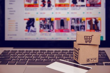 Çevrimiçi alışveriş konsepti - İnternet üzerinden alışveriş hizmeti. Evet.