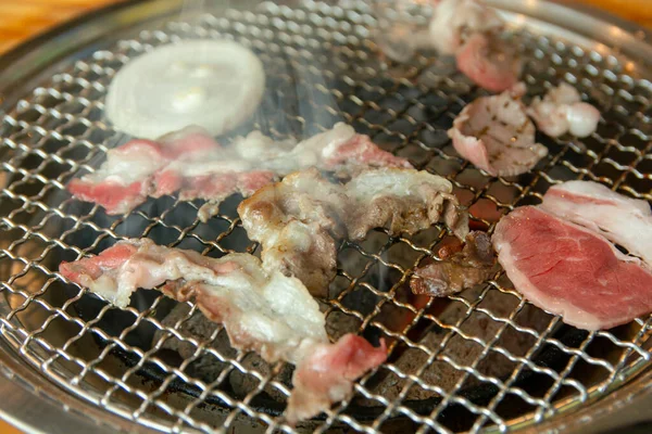 Tranche Porc Sur Calandre Pour Barbecue Style Japonais Yakiniku — Photo