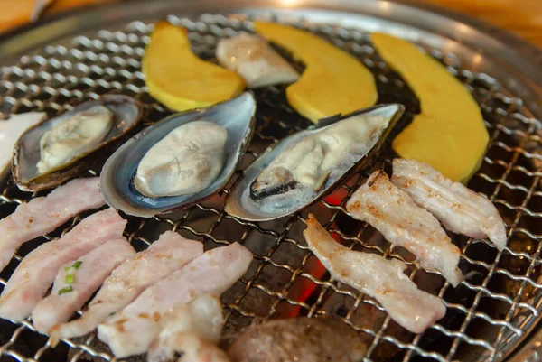 Mosselen Grille Voor Barbecue Japanse Stijl Yakiniku — Stockfoto