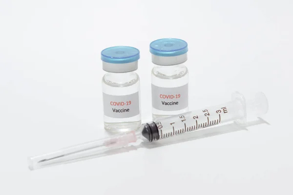 Vacuna Covid Coronavirus Frasco Vidrio Jeringa Sobre Blanco — Foto de Stock