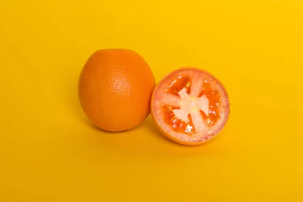 Collage Naranja Con Tomate Naranja Sobre Fondo Amarillo Frutos Del —  Fotos de Stock