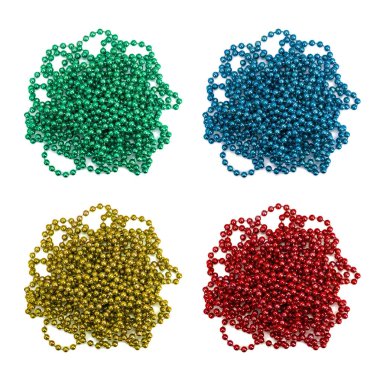 Yeşil, mavi, kırmızı, sarı Festival çelenk beyaz arka plan üzerinde izole kümesi