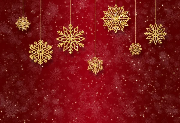 Rött nytt år bakgrund med gyllene julgran leksaker. — Stockfoto