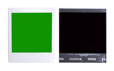 Kyiv, Ukrayna - 9 Temmuz 2020: Fujifilm Instax Meydanı ile beyaz bir zemin. Kromekey şablonu