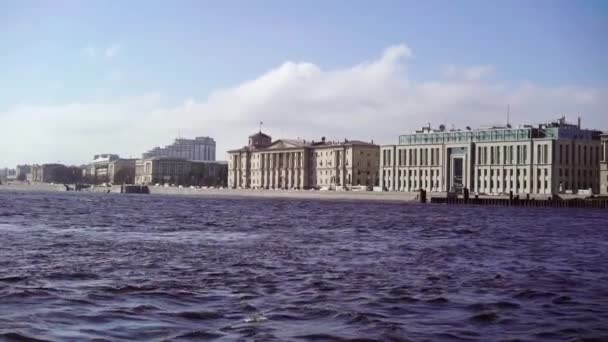 Sint-Petersburg stad embankment — Stockvideo