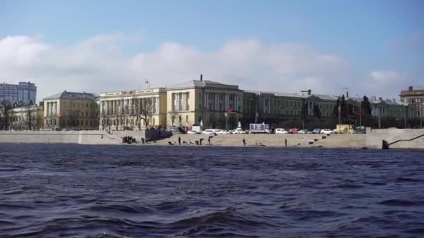 Saint-Petersburg city embankment — Stock Video