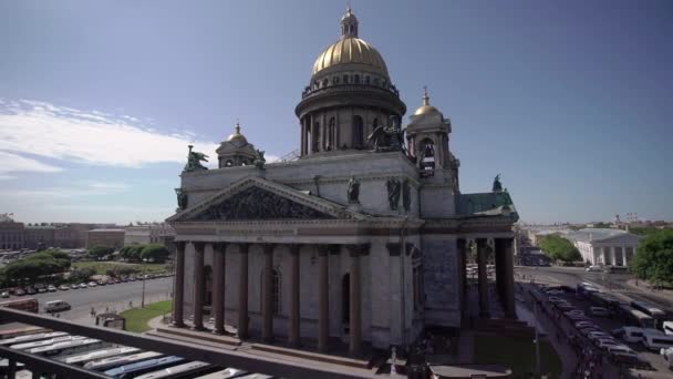 Isaacs Cathedral in Saint-Petersburg — Stock Video