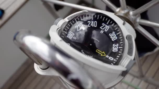 Compass at sailing yacht — Stock Video