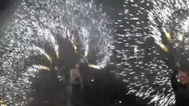 Saint-Petersburg, Rusya-28 Haziran 2018: Gösteri ateşle