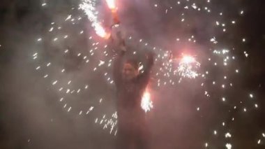 Saint-Petersburg, Rusya-28 Haziran 2018: Gösteri ateşle