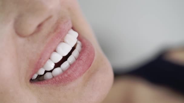 Paziente In clinica dentale — Video Stock