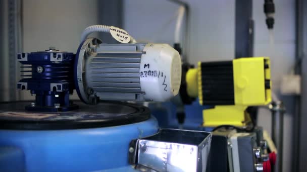Pump on factory industrial machinery — Stock Footage Pump on factory industrial machinery Royalty Free Stock Video