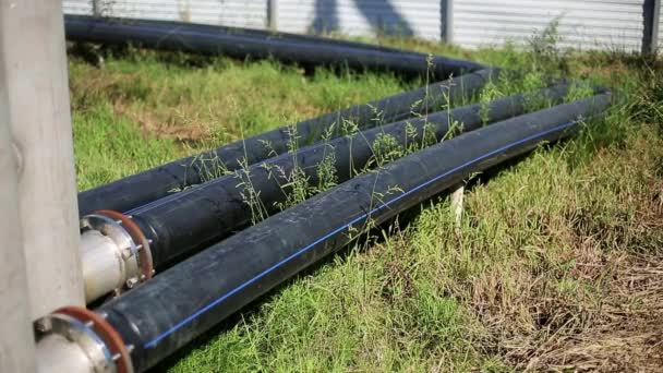 Tubería en maquinaria industrial de fábrica — Vídeos de Stock