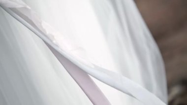 Gelin buketi park slowmotion olarak