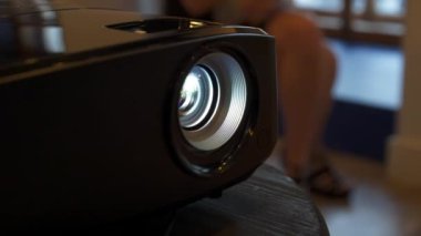 İş toplantısı veya office ders video projektör LCD