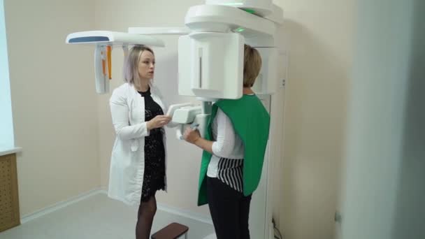 Dental X-Ray Scanner and Patient — Stock Video