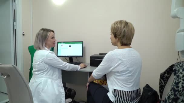 Dental røntgenscanner og patient – Stock-video