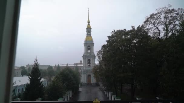 Glockenturm der st. nicholas marinekathedrale in heiligem petersburg russland barocke orthodoxe kathedrale — Stockvideo