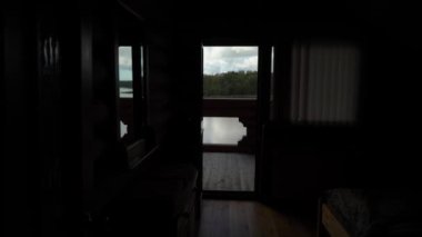 Bir ahşap ev kapalı. Lüks ev tatil iç için