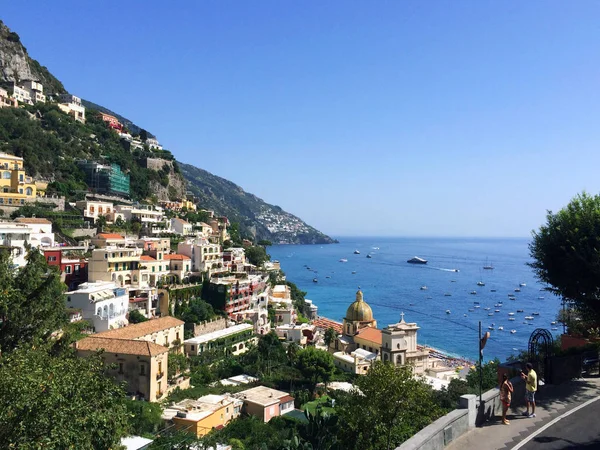 Güzel Positano Köyü manzara - Amalfi Sahili - İtalya