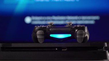 Gamepad ve oyun konsolu