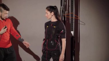 EMS Elektro stimülasyon spor ekipmanları