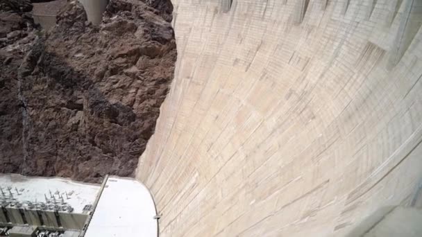 Hoover dam building — Stock Video