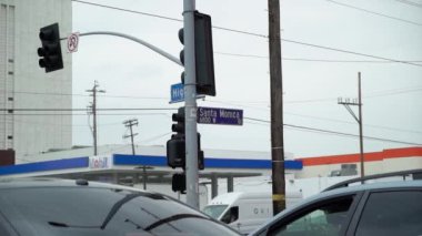 Los Angeles, Abd - 9 Mayıs 2019: Santa Monica bl işareti