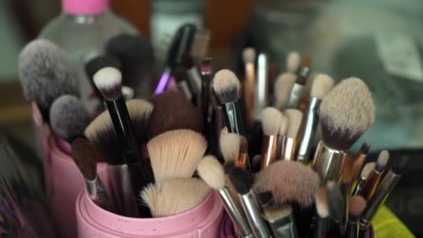 Make-up Pinsel — Stockvideo