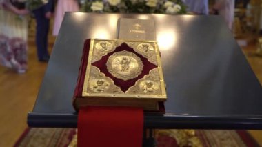 Saint-Petersburg, Rusya - 10 Haziran 2019: Hıristiyanlık katedrali iç