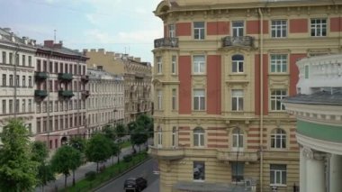 Saint-Petersburg, Rusya - 9 Haziran 2019: Şehir sokak manzarası