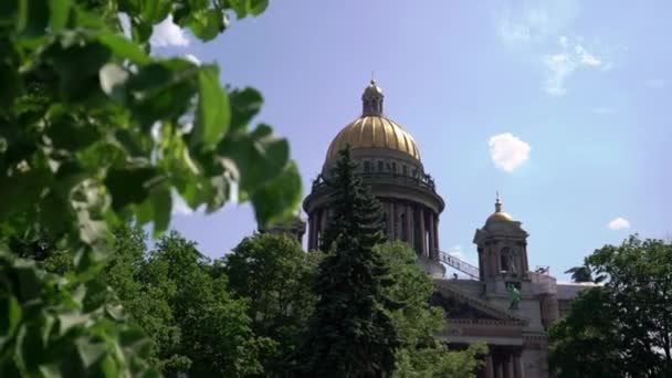 Isaacs-katedralen i St Petersburg — Stockvideo