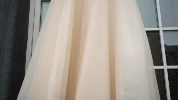 Свадебное платье — стоковое видео