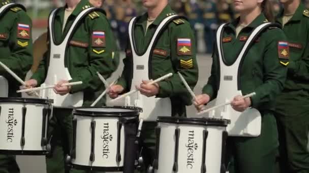 Sankt Petersburg, Rosja-20 czerwca 2019: żołnierze Armii rosyjskiej — Wideo stockowe