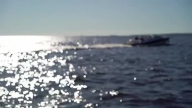 Lüks bir tekne ya da yat ile