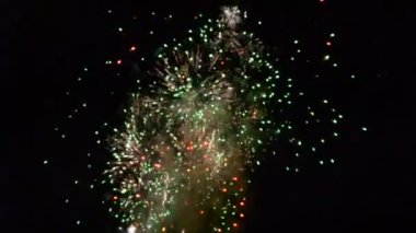 Havai fişek gösterisi. Muhteşem Havai Fişek gösterisi 