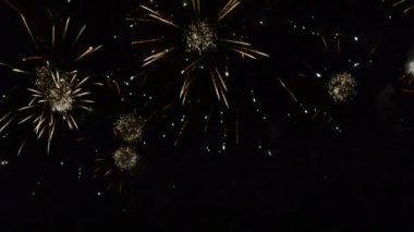 Havai fişek gösterisi. Muhteşem Havai Fişek gösterisi 