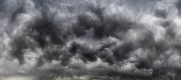 Nuages Gris Spectaculaires Inquiétants — Photo