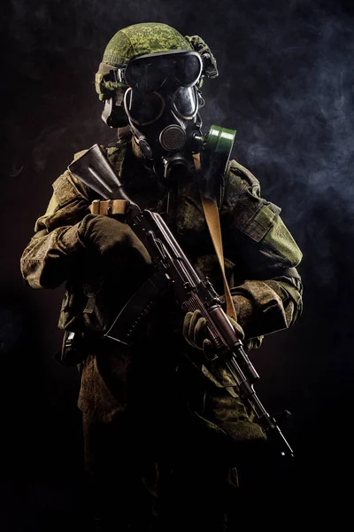 Modern Russian Special Forces Soldier Rifle Dark Background Army Military — Stock Photo, Image