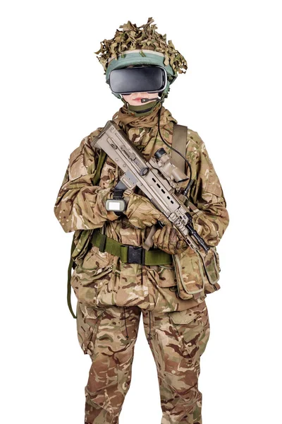 Soldat utiliser des lunettes VR pour l'entraînement de simulation de combat. guerre, ar — Photo