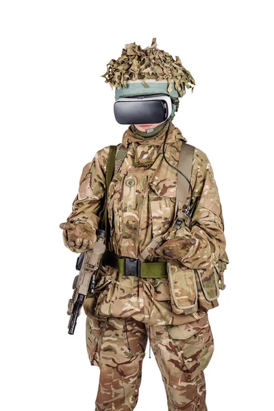兵士は戦闘シミュレーション訓練にVrメガネを使用します。戦争, ar — ストック写真