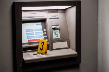 Olay Yeri Kanıt İşaretleyici Atm yakın