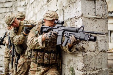 Şehrin askeri operasyon sırasında ordu asker. Savaş, kol