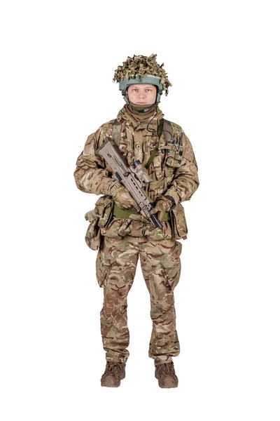 Setbild eines modernen britischen Soldaten mit Gewehr auf weißem Hintergrund — Stockfoto