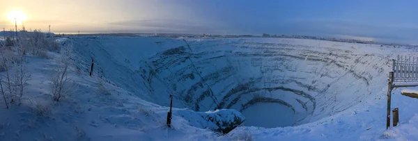 Elmas madenciliği için kimberlite huni