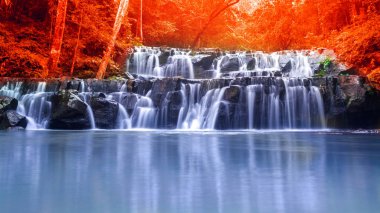 Manzara fotoğraf, Huay Mae Kamin Waterfall, Amazing şelale Kanchanaburi Eyaleti, Tayland, yağmur ormanlarında güzel şelale harika sonbahar ormandaki