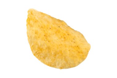 Patates cipsi beyaz arkaplanda izole